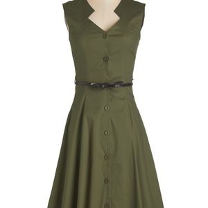 Knack for Numbers Dress in Moss in 1X